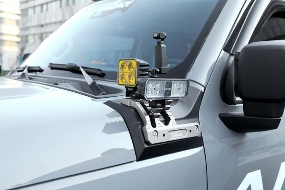 2020- Partes de automóviles fuera de carretera Tanque 300 Accesorios Aleación de aluminio A Pilar Brackets de montaje de capó de luz para GWM