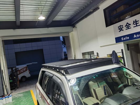 Montador de techo Toyota Todas las series Universal de los bastidores de techo de automóviles para el transporte fácil de equipaje