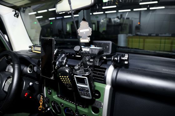 FJ Cruiser 6 Gang Panel de interruptor inalámbrico de automóvil con soporte para teléfono y soporte de consola