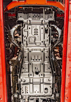 2012-2016 ISUZU D-MAX Motor Cover Mudflap Protector de placa de patinaje Protector bajo el cuerpo de Landace