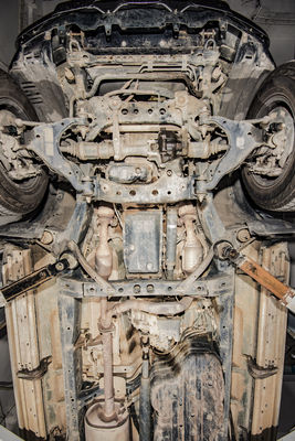 Toyota LC200 Motor Cover Skid Plates con 5-8kg/pc de peso y diseño personalizado