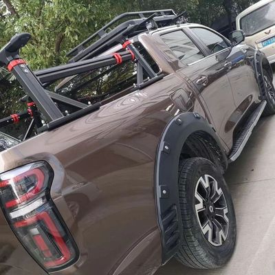 Barra de rodillo de cama de camión de aluminio alto para transportar artículos más largos en JEEP