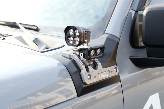 Brackets de luz de conducción de alta luz LED para el tanque 300 2020-