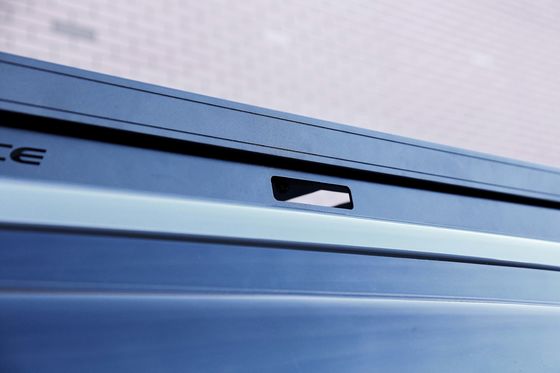 Estantes universales para el techo de automóviles de estilo mecánico para tanques 300 400 500 Robustos y versátiles