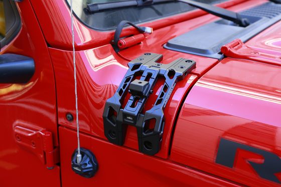 OEM aceptado de alta aleación de aluminio LED soporte de luz de conducción un pilar montado para Jeep JL