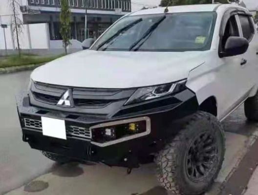 Cuerpo de protección de acero Kit Bull Bar Tirton Autobombas delanteros El ajuste perfecto para MITSUBISHI