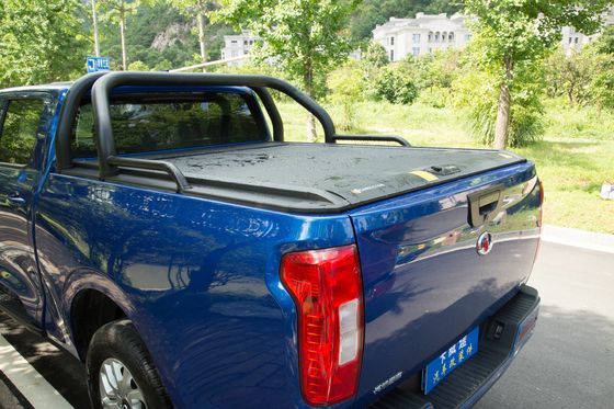Toyota Tundra Tonneau de alta cubierta con persiana retráctil y revestimiento en polvo