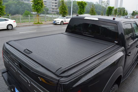 2010-2023 Nissan Navara NP300 4WD Pickup Truck cama retráctil con cubierta de tipo duro