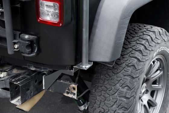 Jeep Wrangler JK Roof Rack con escaleras y material de acero Q235-8 Tamaño 840*400*261mm