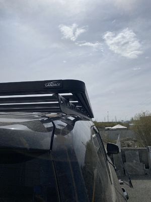 Montaje de techo negro Universal 4X4 Land Cruseir Lc300 Techo Rack Correa Toyota Negro