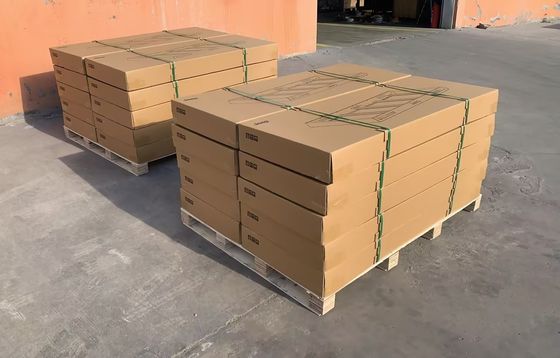 Mejore las capacidades todoterreno de su LC200 con el kit de bastidores de techo Slimline II personalizado