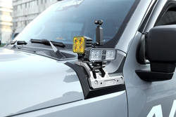 Acero de carbono Landace Polvo negro revestido con soportes de montaje ligeros con mecanizado CNC