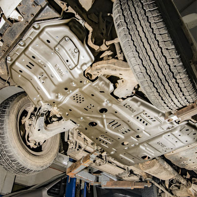 2007-2009 Año La más popular Guardia inferior delantera Placa de patinaje de la base del motor para Toyota Land Cruiser LC100