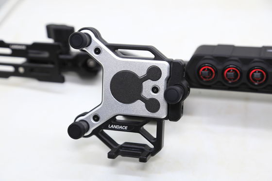 Finitura de anodizado duro Portador de teléfono móvil para Jeep