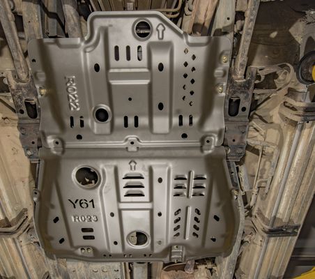 Placa de deslizamiento de aleación de magnesio y aluminio para Nissan Patrol GR V Pickup Y61