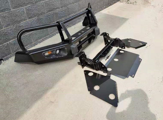 En todo el camino, el gancho de la barra de toros, la placa del parachoques delantero con luz LED y bandeja de montaje Toyota Tocama