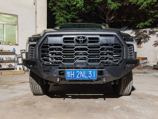 NO. de origen del parachoques para Toyota Tundra 210*66*75CM Modelos explosivos Placas de parachoques Gancho Bull Bar Parachoques delanteros