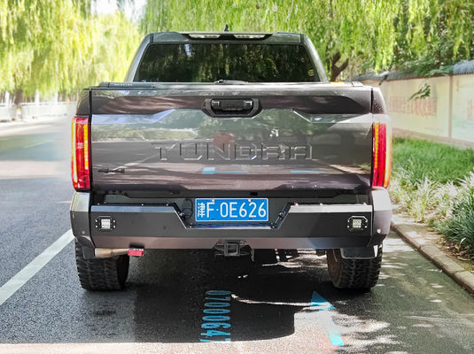 NO. de origen del parachoques para Toyota Tundra 210*66*75CM Modelos explosivos Placas de parachoques Gancho Bull Bar Parachoques delanteros