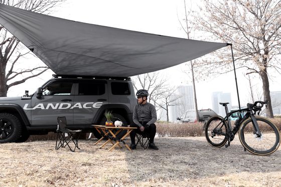 Plataforma multifuncional para aventuras fuera de carretera