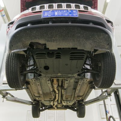 JEEP Patriot Skid Plate Motor Guard para el montaje de automóviles y armaduras de protección bajo el cuerpo