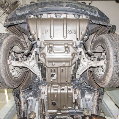 Placa de patinaje personalizada para Jeep Grand Cherokee Protección de la transmisión del motor