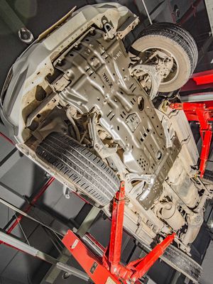 ISUZU MU-X y D-MAX Accesorios OEM placa de patinaje para la caja de transferencia de transmisión del motor