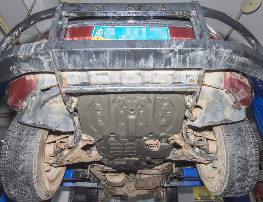 Placa de protección del motor para el deslizamiento de Ford Everest Protección del cuerpo con recubrimiento en polvo
