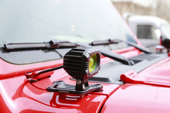 Jeep Wrangler JL Montura trasera de enganche de luz LED estilo de diseño soporte de aleación de aluminio personalizado