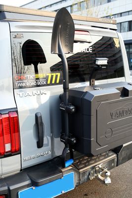 Compatible con JEEP 4 * 4 de aluminio de carga pesada caja de almacenamiento de puerta trasera para el tanque 300 13,4 kg de peso
