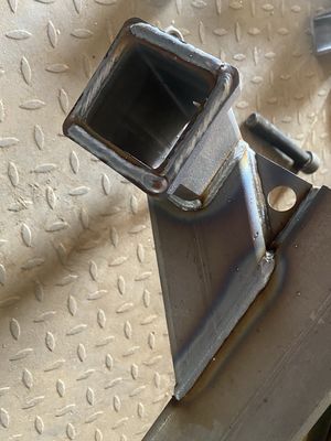 Cargador de ruedas de repuesto negro fuera de carretera diseñado y fabricado por Fabricación de metal personalizada