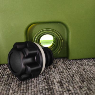 Caja de almacenamiento de herramientas de plástico verde para montaje de bastidores de techo de automóviles 110L