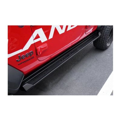 Los rieles laterales de aleación de aluminio y los pasos de protección son perfectos para Jeep Wrangler JL JK Access