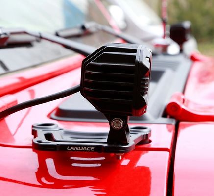 Soportes de montaje de luz para Jeep Wrangler con capó de aluminio