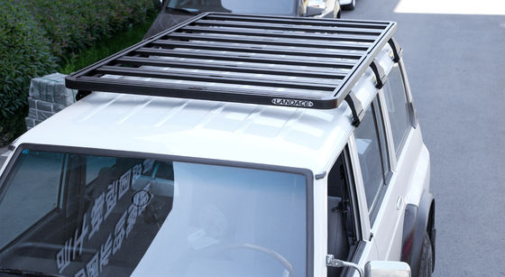 Repuesto de techo todoterreno para NISSAN Y60 Sistema de barras transversales de portaequipajes con revestimiento en polvo negro