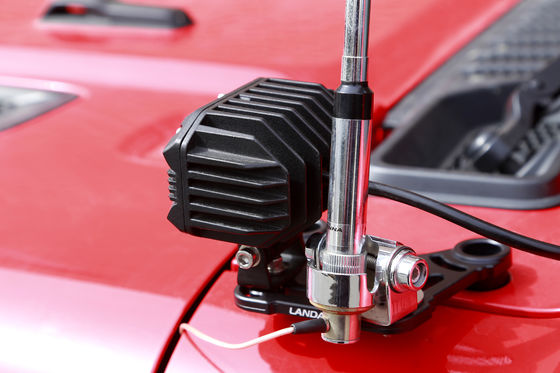 Jeep Un pilar de trabajo de luz de montaje de par con fuerte apoyo y soporte térmico resistente