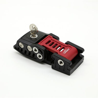 Wrangler JK JL Rojo Negro Cerradura de cerradura con capucha Kit de cerraduras de captura con tamaño 440 * 240 * 80mm